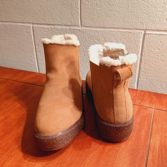MADEWELL The Toasty Leather Upper Faux Fur Lined Chelsea Boots Sz 9*Runs Big(10) - Picture 3 of 13